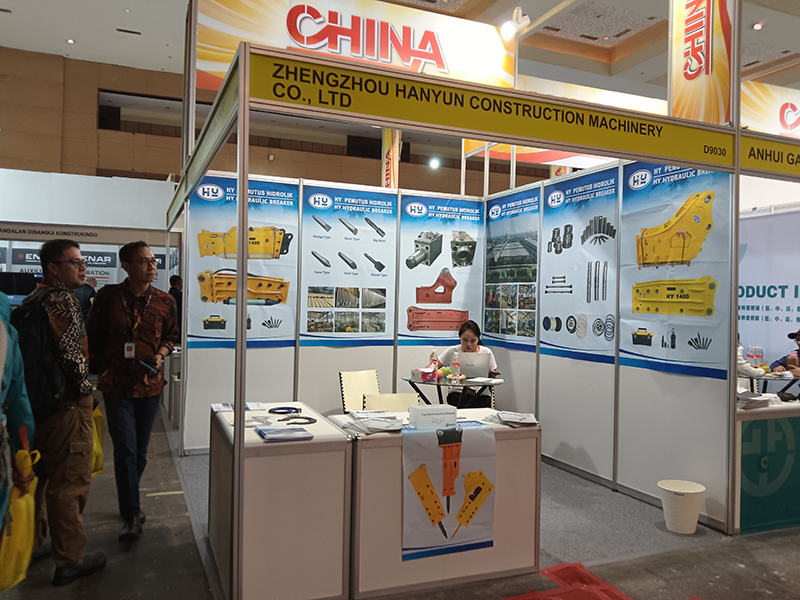 Hanyun Engineering Machinery Shines at the Jakarta Mining Machinery Exhibition in Indonesia