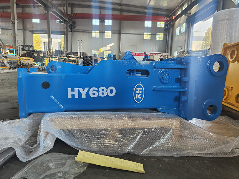 hydraulic breaker box type for a compact excavator